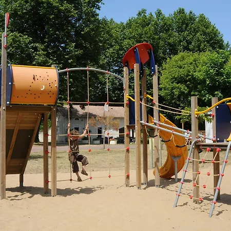 キャンプ場 Camping Sunissim Les Sables De Cordouan By Locatour 4*